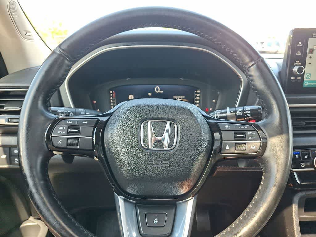 Used 2023 Honda Pilot Elite image 16