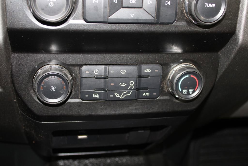 Used 2019 Ford F250 XL w/ STX Appearance Package image 42