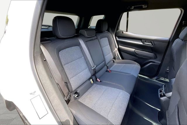 Used 2025 GMC Terrain Elevation AWD/4WD image 17