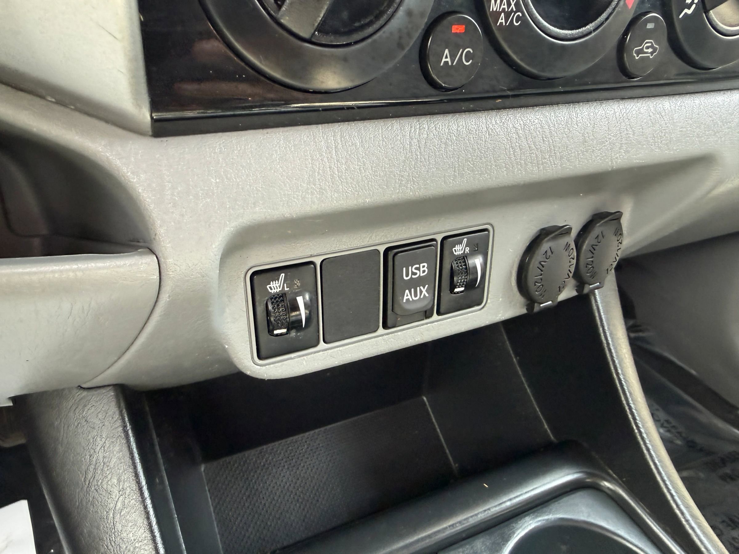 Used 2014 Toyota Tacoma 4x4 Double Cab image 24