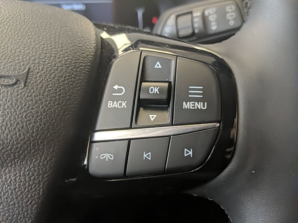 Used 2023 Ford Escape Active image 17