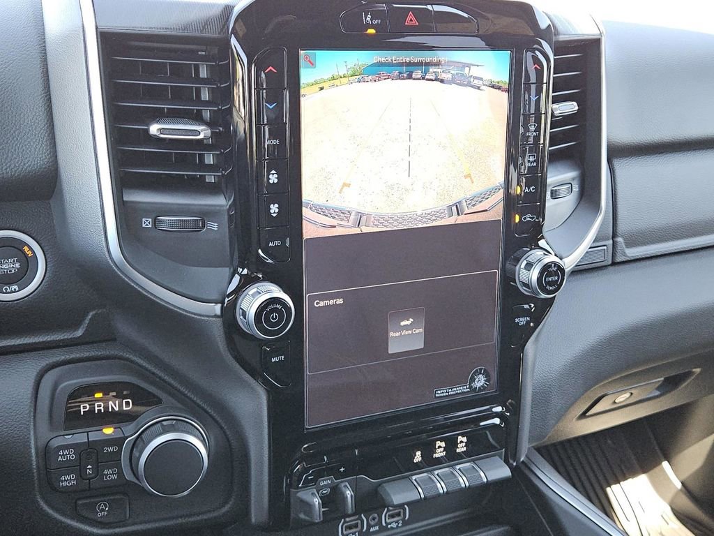 New 2026 RAM 1500 4x4 Crew Cab image 14
