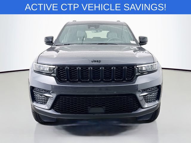 New 2025 Jeep Grand Cherokee Altitude image 2