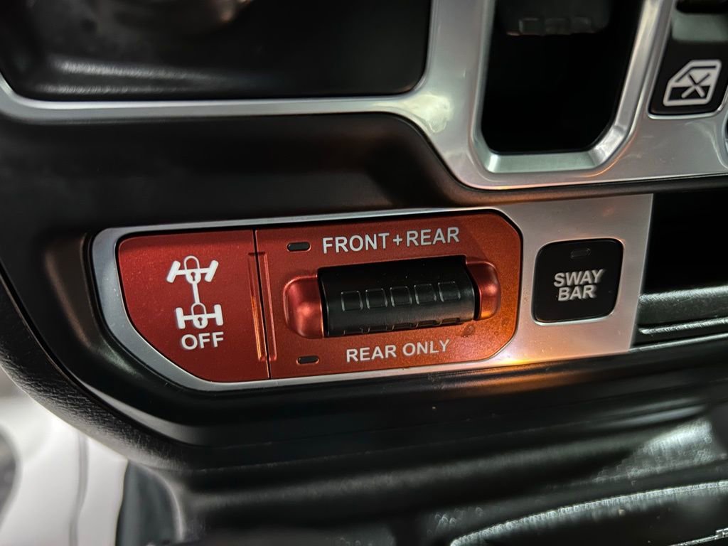 Used 2018 Jeep Wrangler Unlimited Rubicon image 15