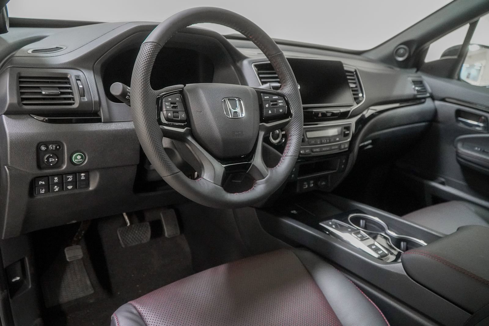New 2026 Honda Ridgeline Black Edition image 23