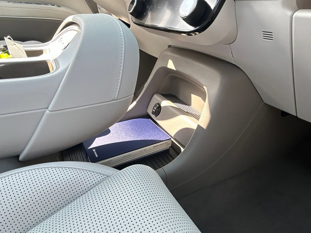 New 2026 Hyundai Palisade SEL Premium FWD image 10