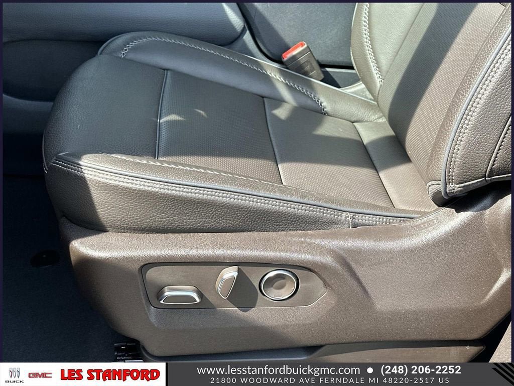 Used 2023 GMC Yukon XL Denali AWD/4WD image 20