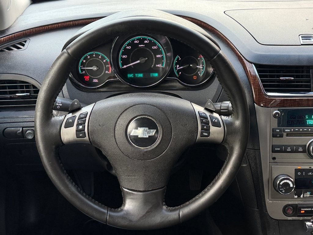 Used 2010 Chevrolet Malibu LTZ FWD image 20