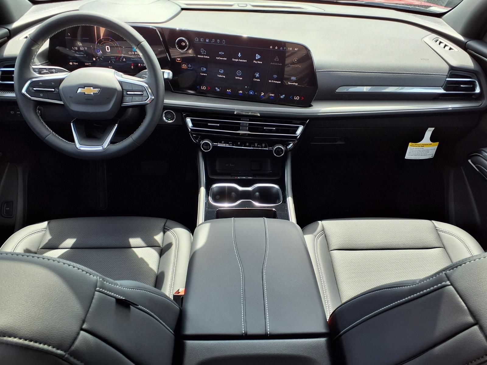 New 2027 Chevrolet Traverse LT w/ Sun and Wheel Package AWD/4WD image 9