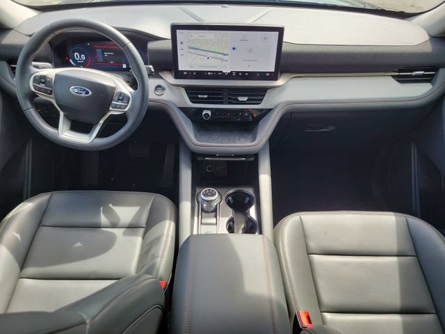Certified 2025 Ford Explorer Active w/ Active Comfort Package RWD image 13