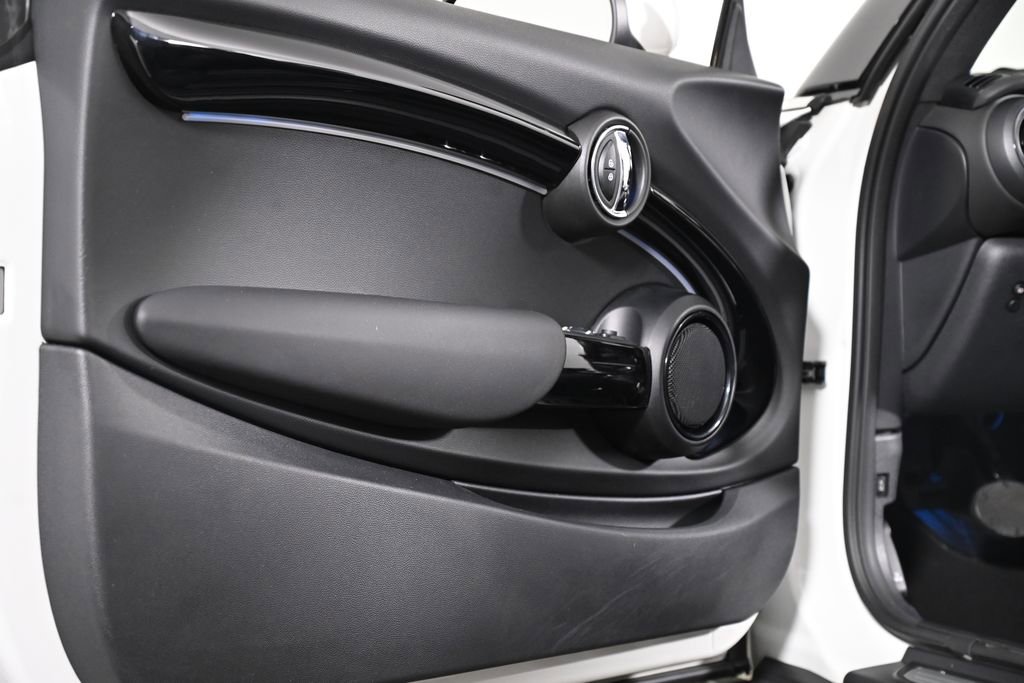 Used 2023 MINI Cooper Convertible image 35