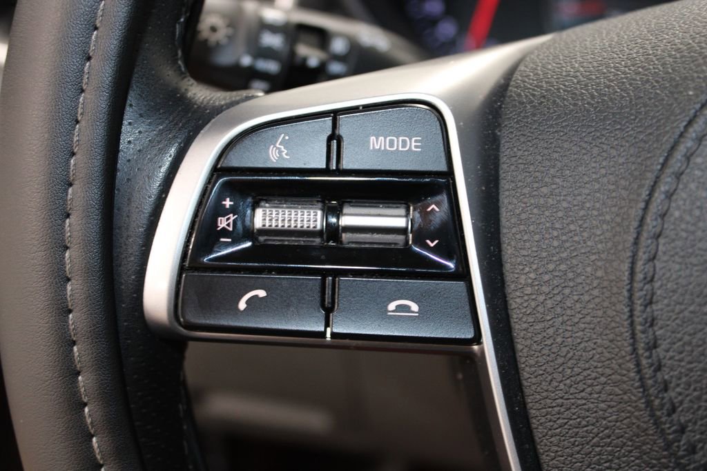 Used 2020 Kia Sorento SX FWD image 22
