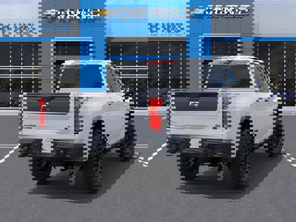 New 2026 Chevrolet Silverado 2500 ZR2 image 4