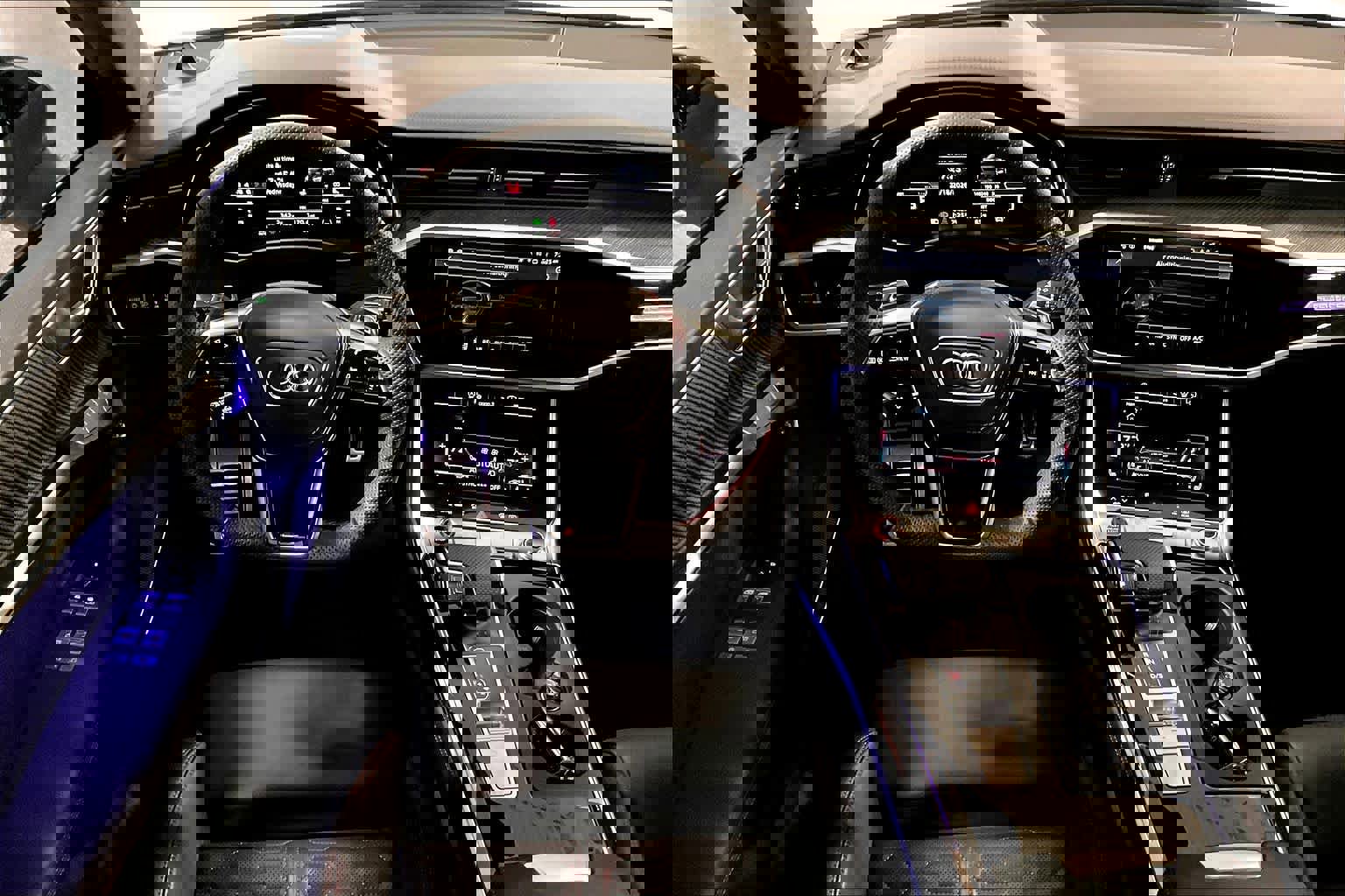 Used 2025 Audi RS 7 Performance w/ Matte Carbon Package image 6