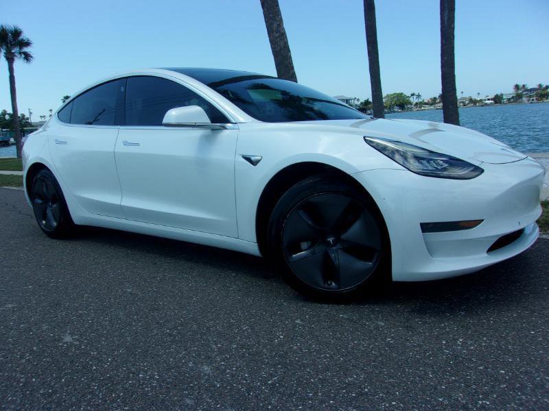 Used 2019 Tesla Model 3 Standard Range Plus image 12