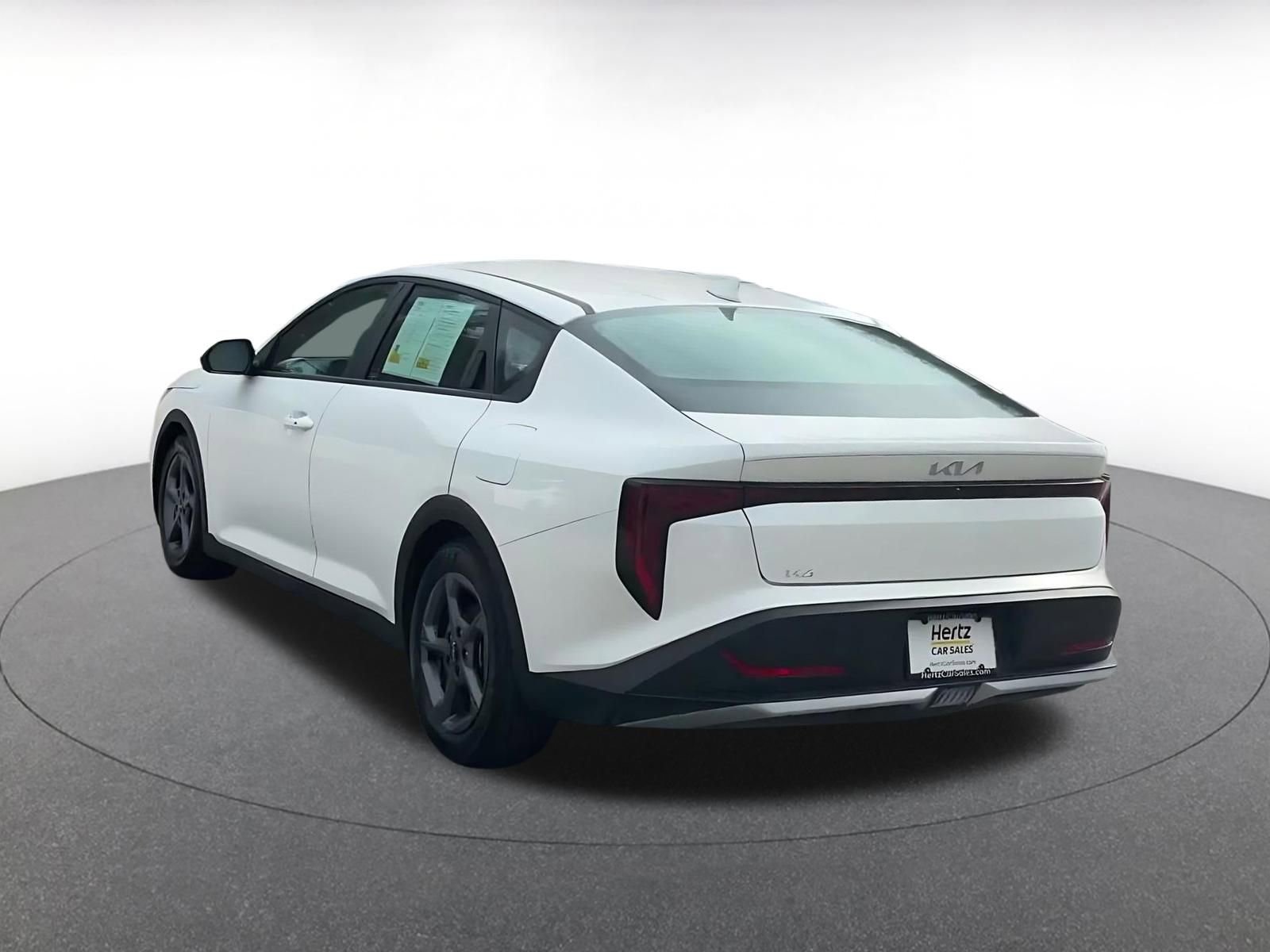 Used 2025 Kia K4 LXS image 11