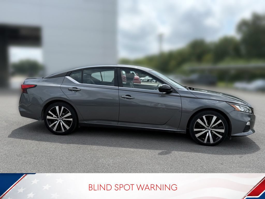Used 2019 Nissan Altima 2.5 SR FWD image 7
