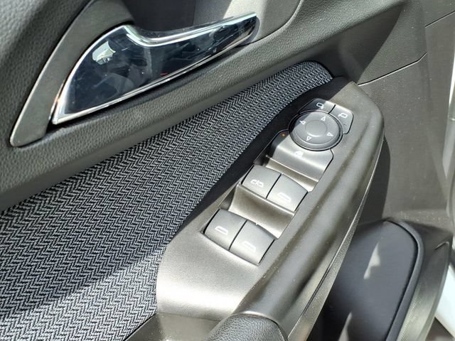 Used 2023 Chevrolet TrailBlazer LT w/ Convenience Package FWD image 12