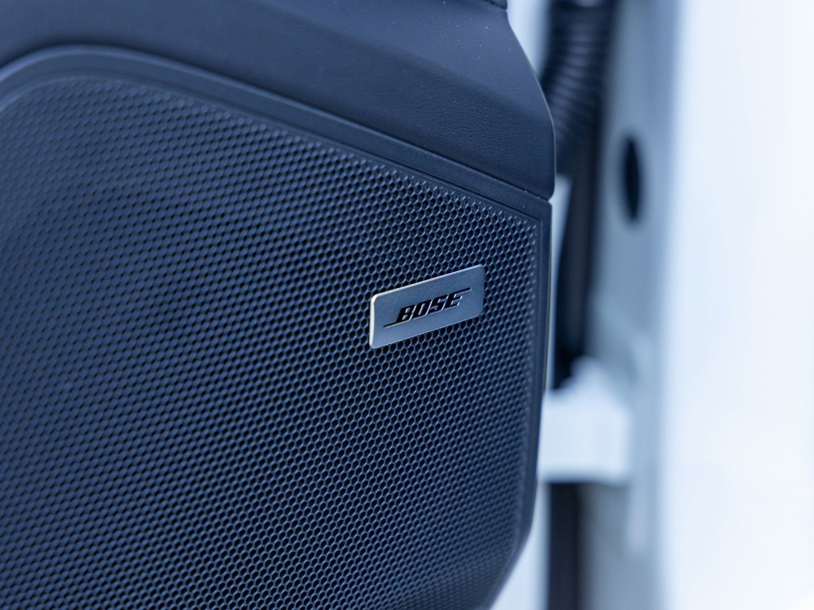 Certified 2025 Porsche Cayenne image 24