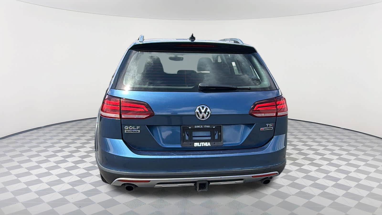Used 2018 Volkswagen Golf Alltrack SE AWD/4WD image 6