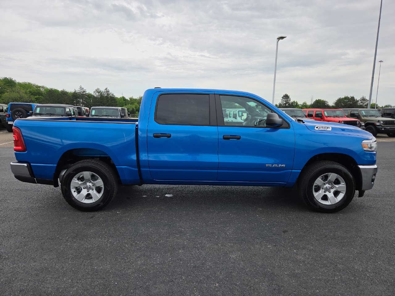 New 2026 RAM 1500 Big Horn AWD/4WD image 9