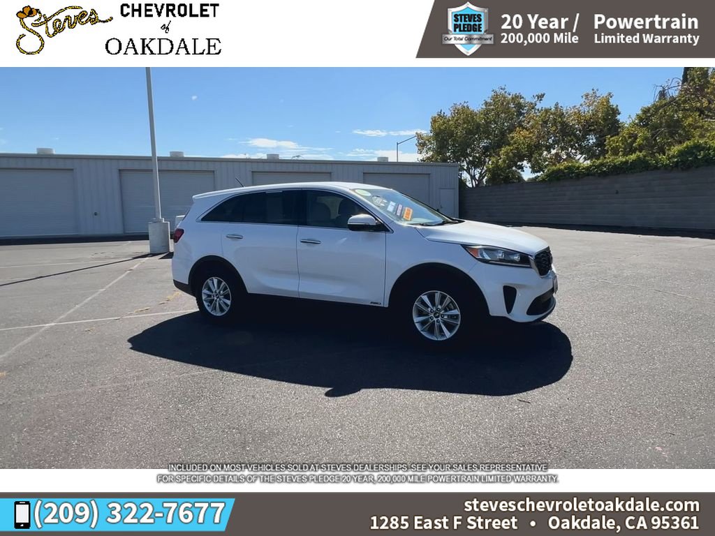 Used 2019 Kia Sorento AWD V6 image 2