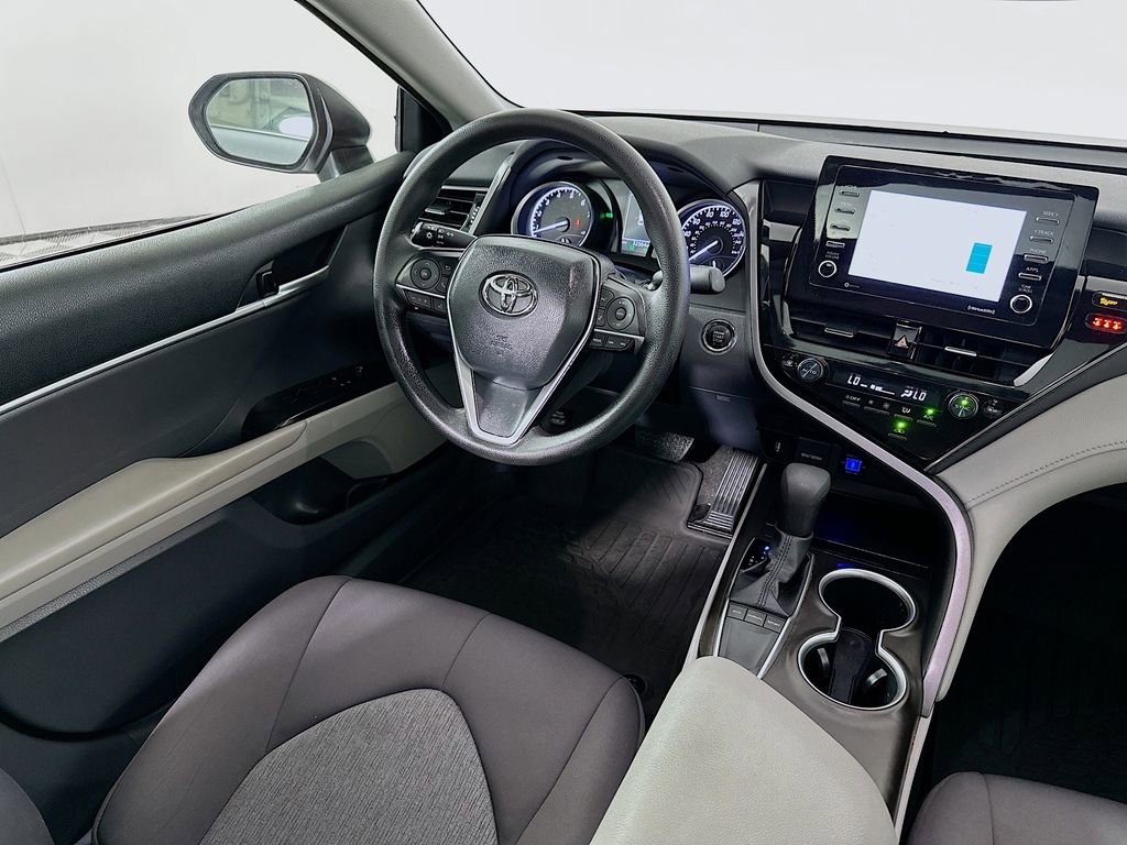 Used 2023 Toyota Camry LE w/ Convenience Package FWD image 19