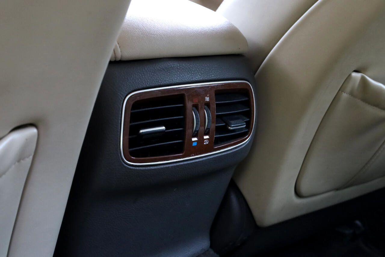 Used 2014 Hyundai Genesis 3.8 w/ Technology Package 03 image 13