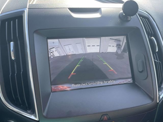 Used 2020 Ford Edge Titanium w/ Equipment Group 301A FWD image 27