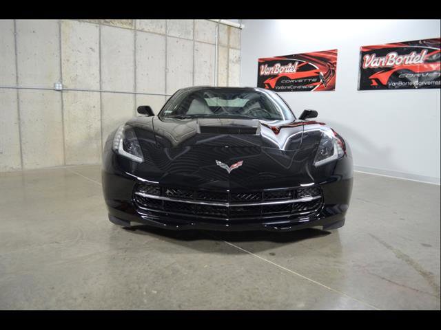 Used 2017 Chevrolet Corvette Stingray Coupe image 3