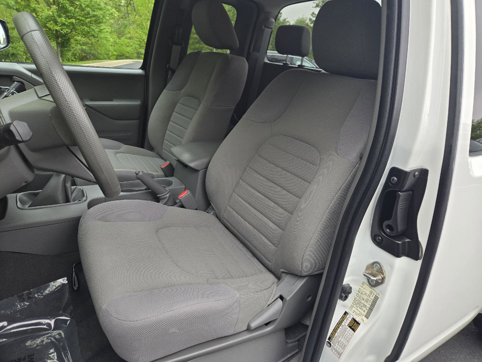 Used 2019 Nissan Frontier S RWD image 12