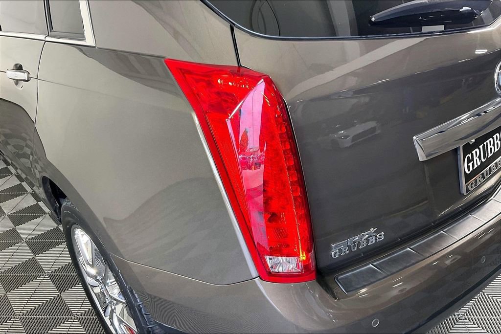 Used 2015 Cadillac SRX Premium FWD image 40