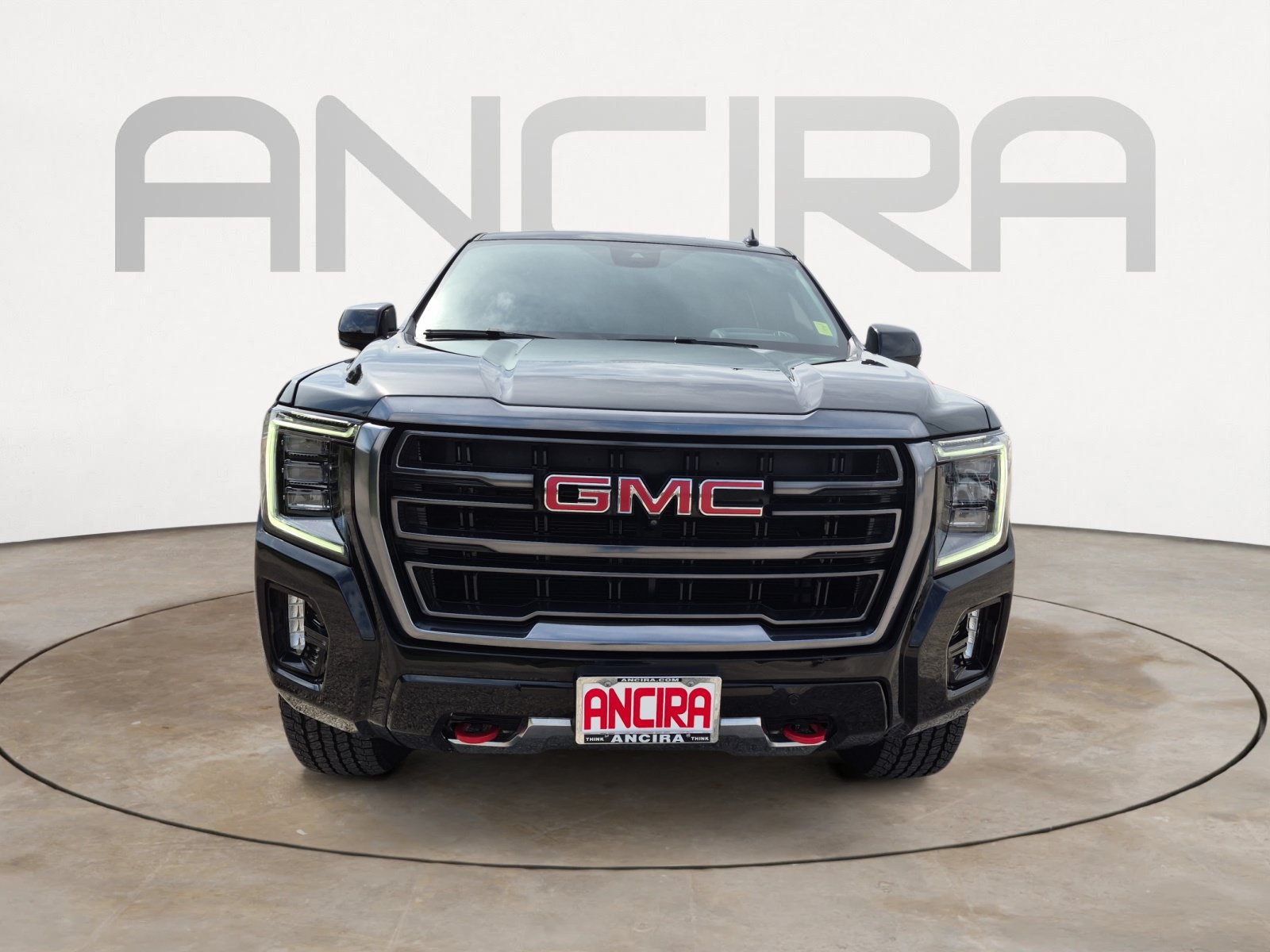 Used 2024 GMC Yukon XL AT4 w/ AT4 Premium Plus Package AWD/4WD image 3