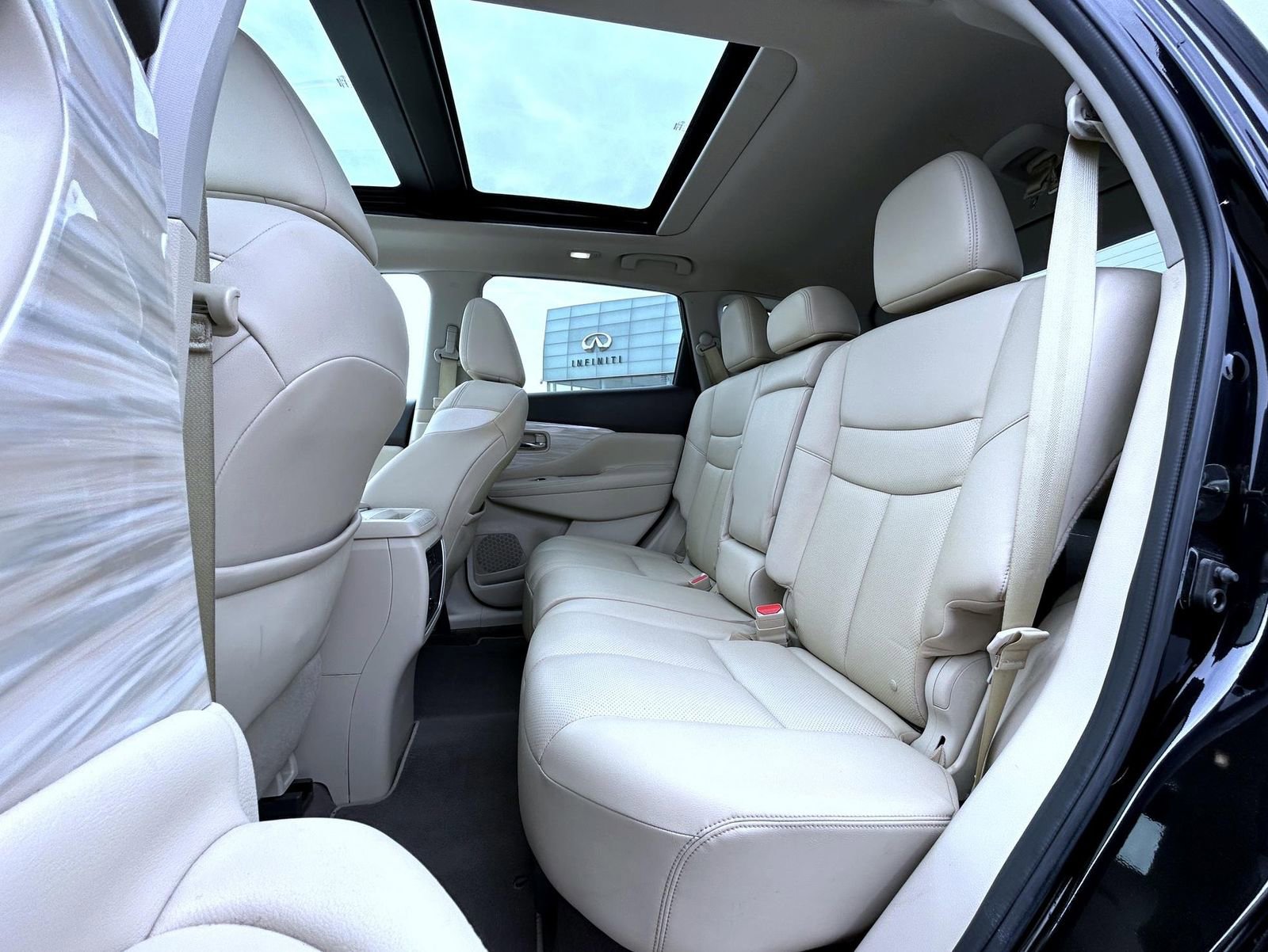 Used 2018 Nissan Murano Platinum w/ Cargo Package image 19