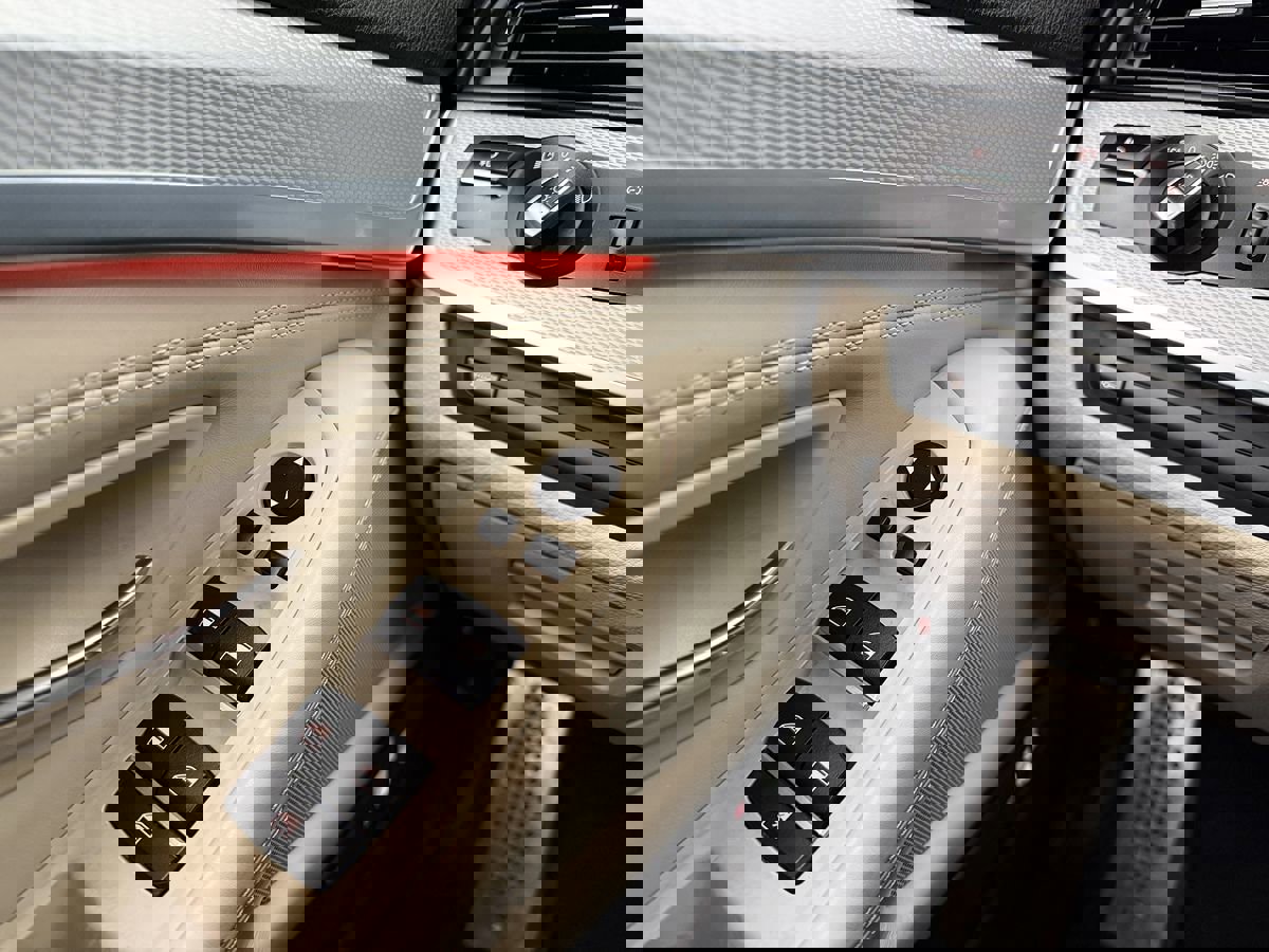 Used 2016 BMW 535i xDrive Sedan image 12