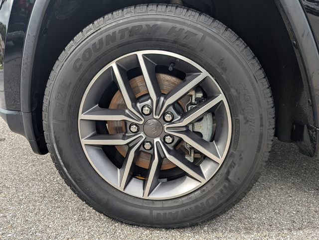 Used 2021 Jeep Grand Cherokee Limited w/ Premium Lighting Group image 9