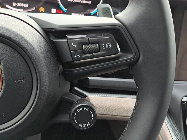 New 2026 Porsche Panamera 4 AWD/4WD image 31