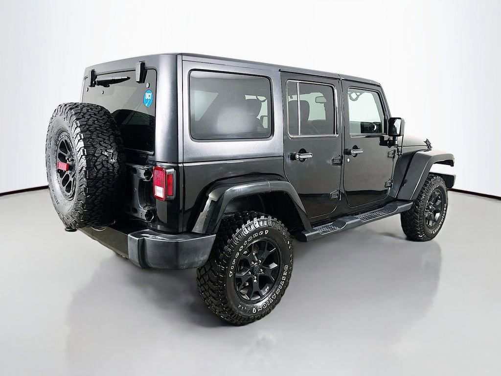 Used 2016 Jeep Wrangler Unlimited Sahara w/ Connectivity Group image 16