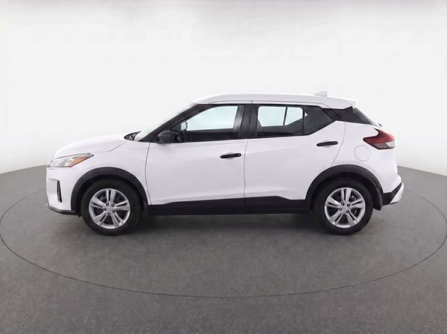 Used 2024 Nissan Kicks S FWD image 4