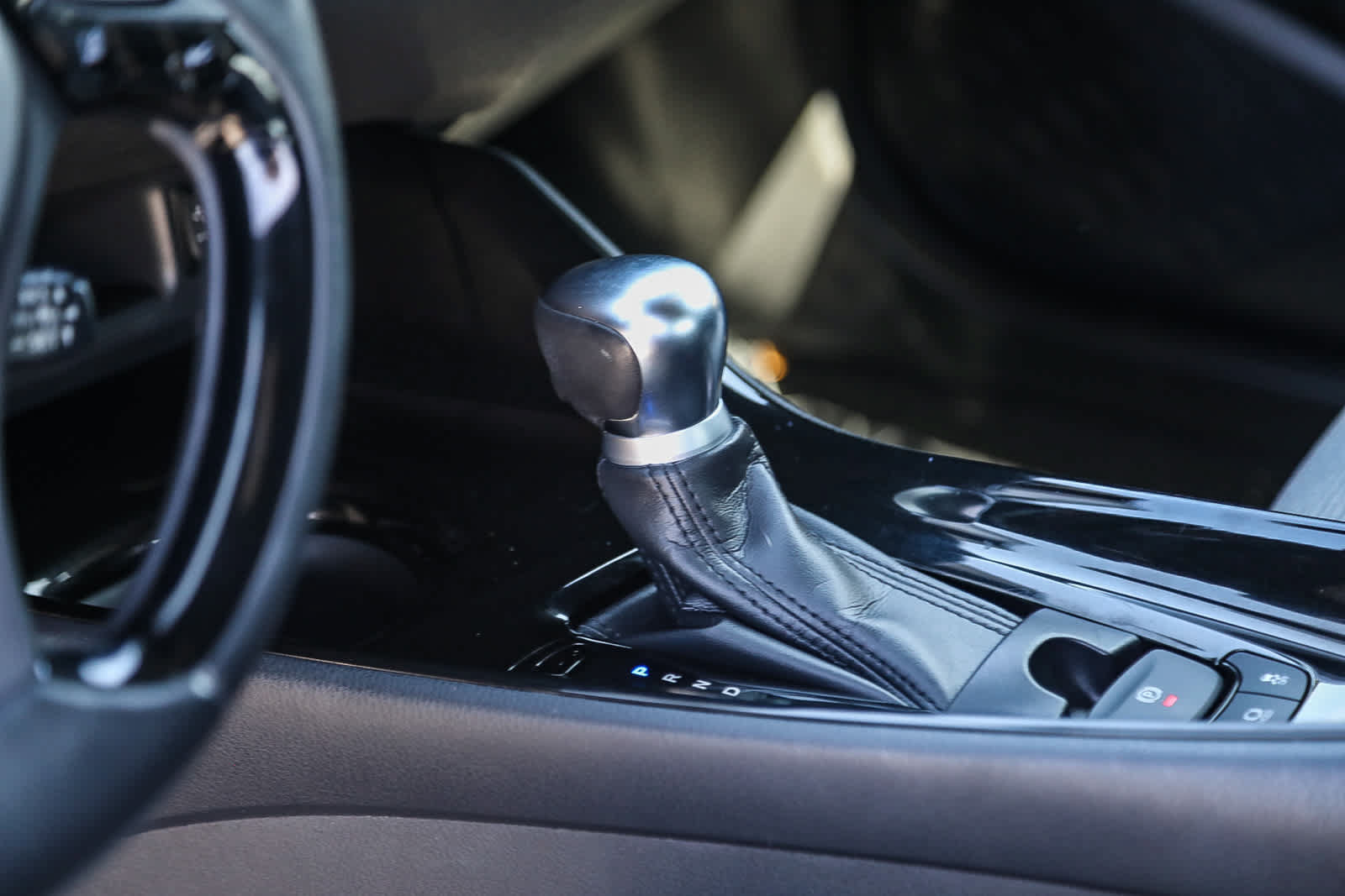 Certified 2019 Toyota C-HR XLE FWD image 20