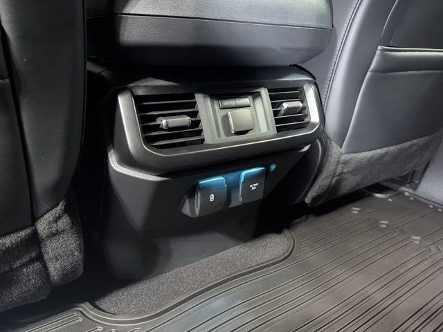 Used 2025 Ford F150 Raptor image 16