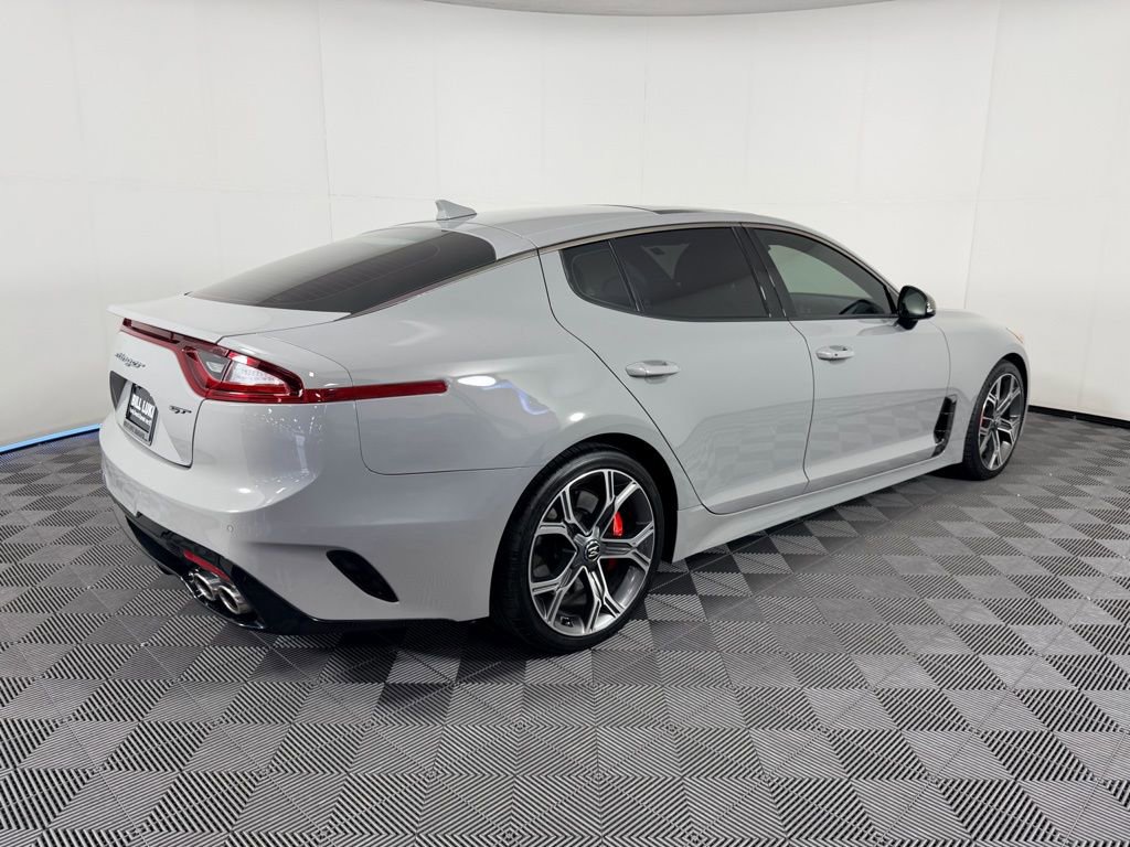 Used 2021 Kia Stinger GT2 image 6