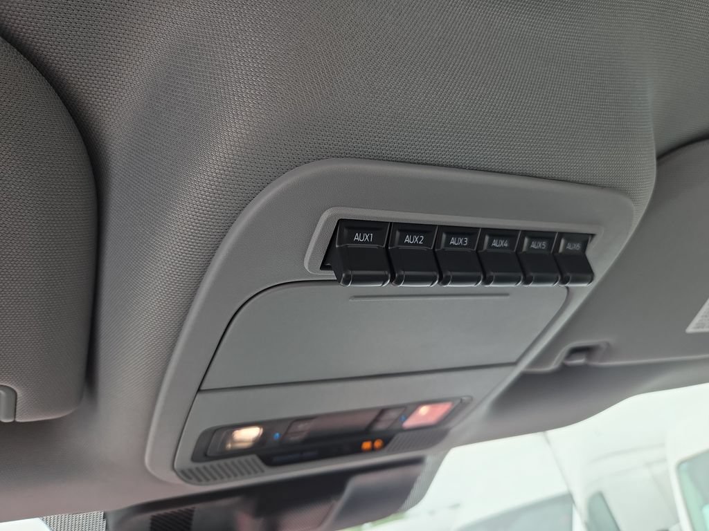 New 2026 Ford F250 XL RWD image 27