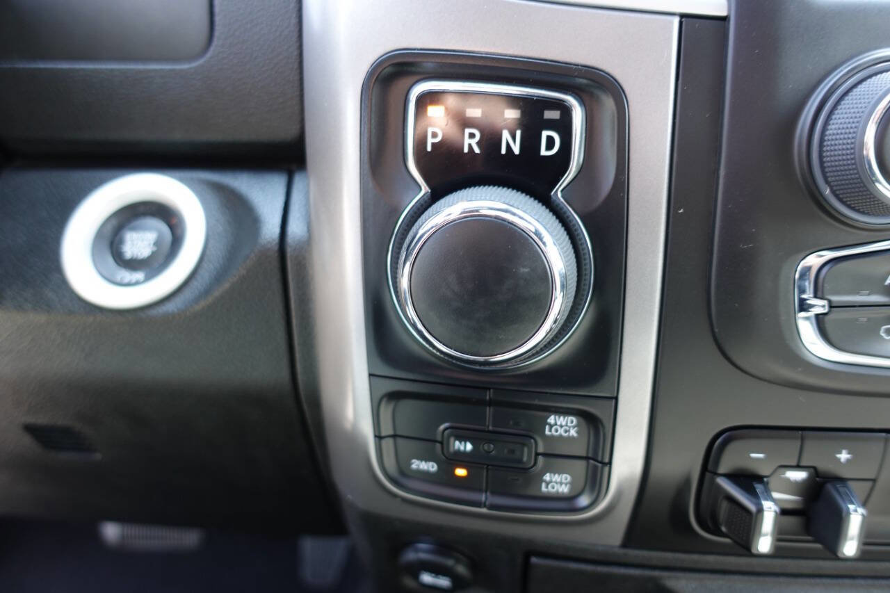 Used 2023 RAM 1500 Classic Warlock AWD/4WD image 54