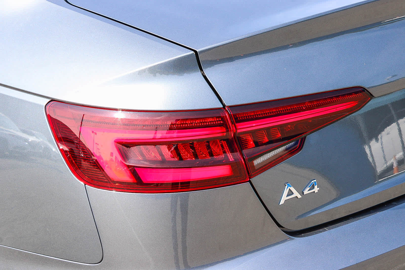 Used 2019 Audi A4 2.0T Premium FWD image 8