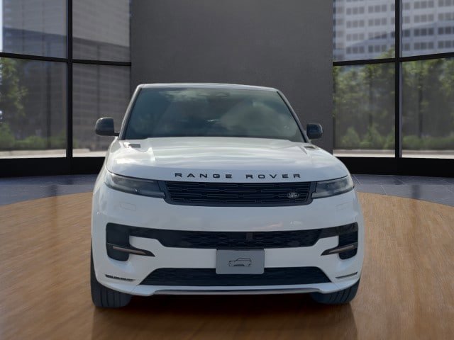 New 2026 Land Rover Range Rover Sport Dynamic SE image 2