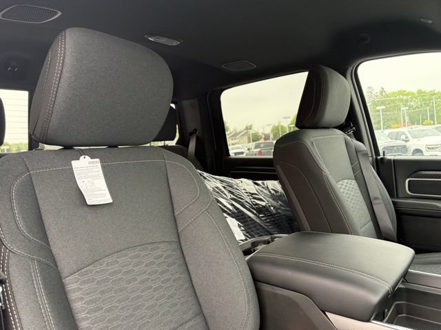 New 2026 RAM 2500 Big Horn AWD/4WD image 27