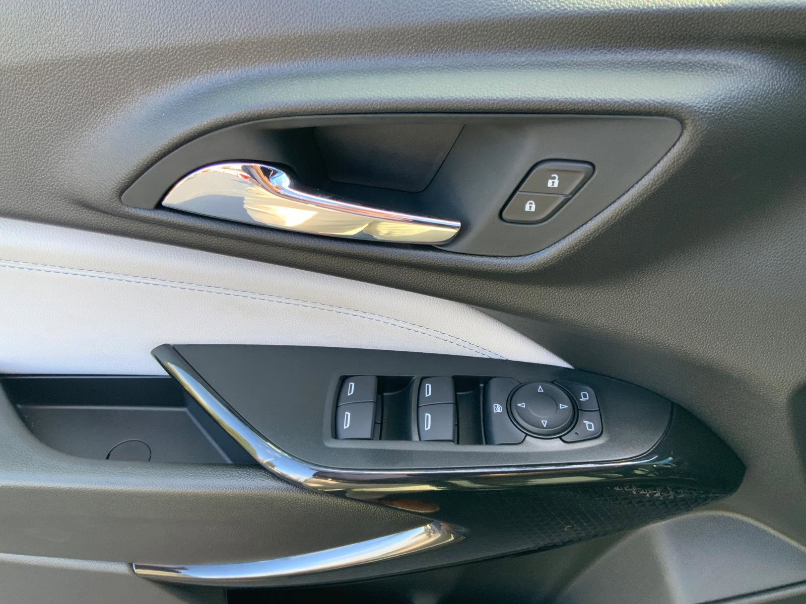 New 2026 Chevrolet Trax LT w/ Driver Confidence Package image 28