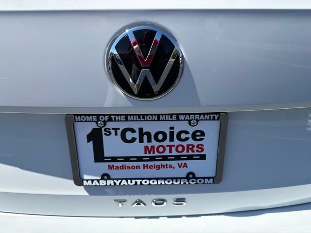Used 2023 Volkswagen Taos SE w/ Black Wheel Package FWD image 33