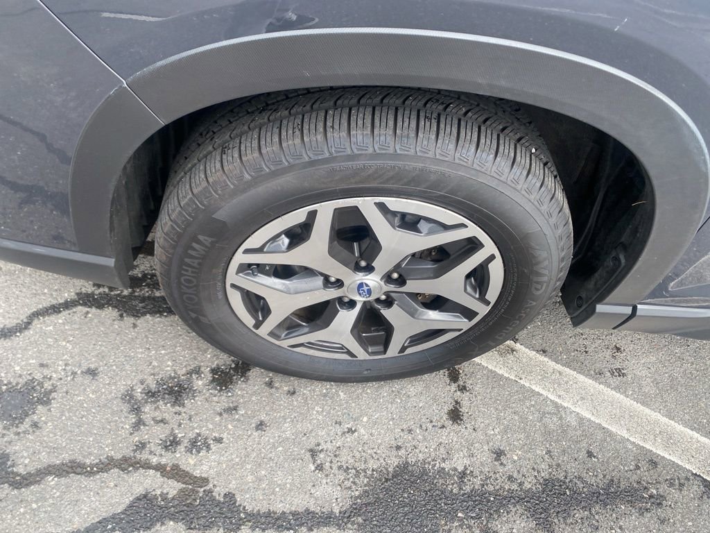 Used 2021 Subaru Forester Premium image 9